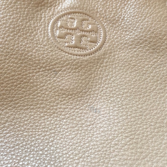 Tory Burch stamped logo, pebbled leather creamy pink braided top & chain handbag - Picture 14 of 16